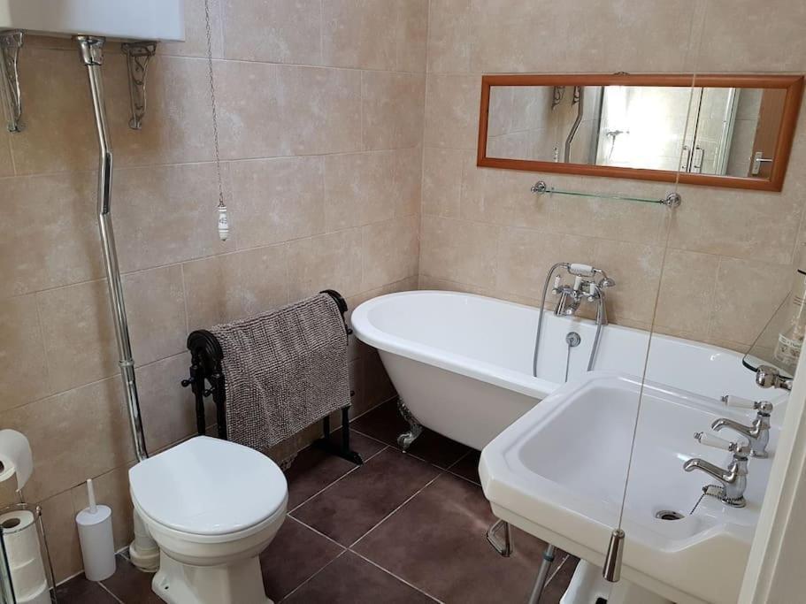 Stratford Centre, Ground Level, Parking Nearby Apartment Bagian luar foto