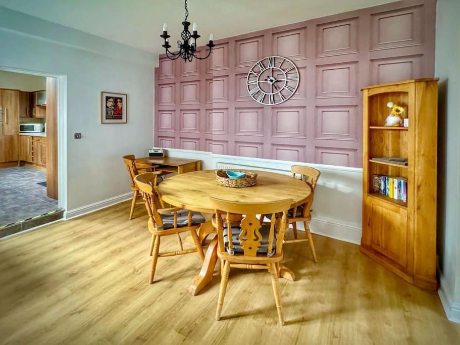 Stratford Centre, Ground Level, Parking Nearby Apartment Bagian luar foto
